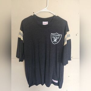 Raiders Mitchell And Ness Shirt. 2XL
